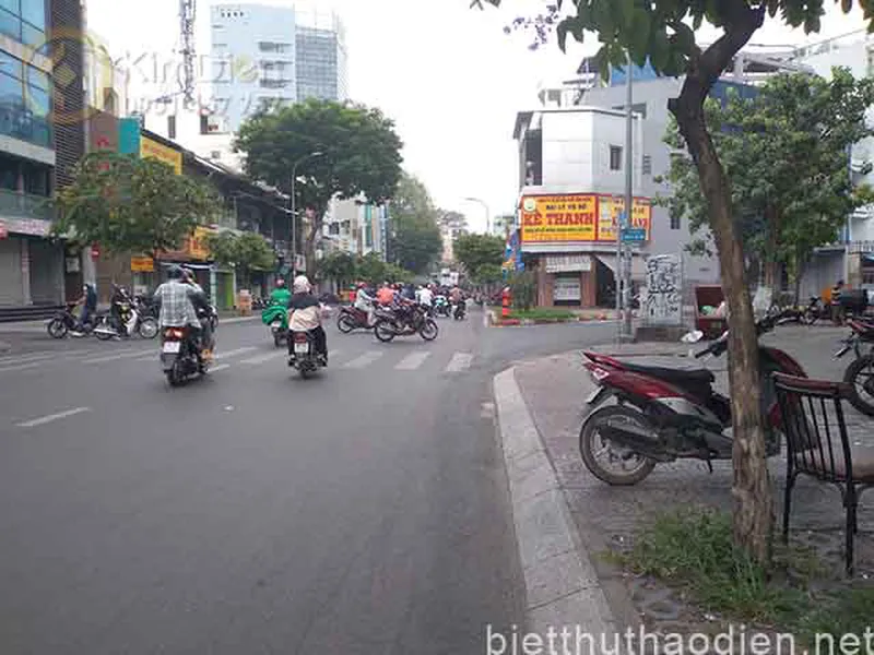 Cần Bán Gấp Nhà MT Đường Đinh Tiên Hoàng Quận 1