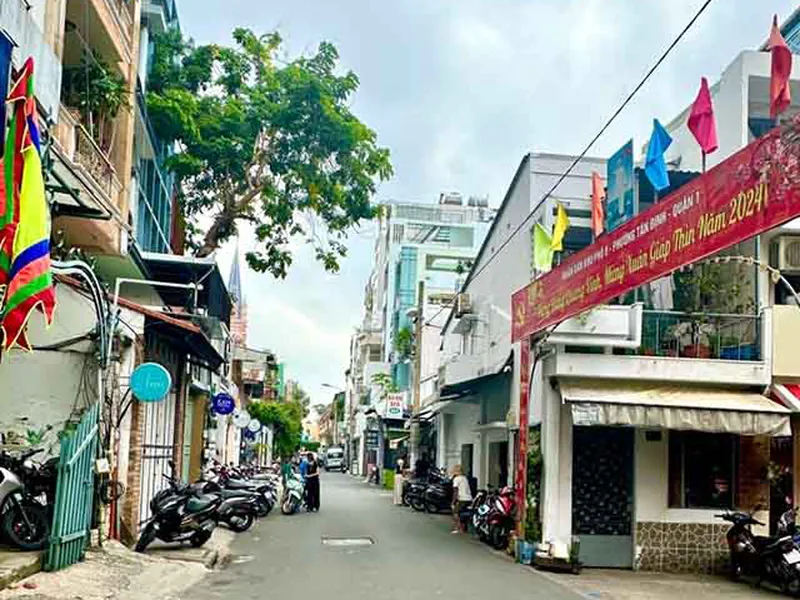 Cần Bán Nhà 106m2 Đất Đường Đinh Công Tráng Q1