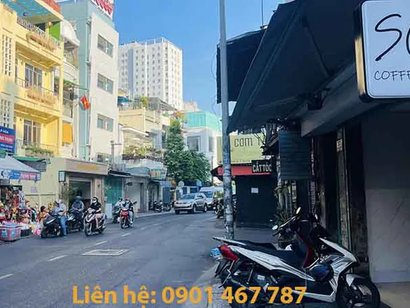 Cần Bán Nhà Mặt Tiền Đường Trần Đình Xu Quận 1