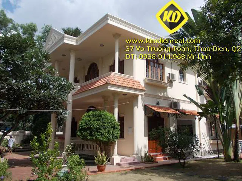 Cho thuê biệt thự hồ bơi sân vườn 2 mặt tiền Thảo Điền Quận 2