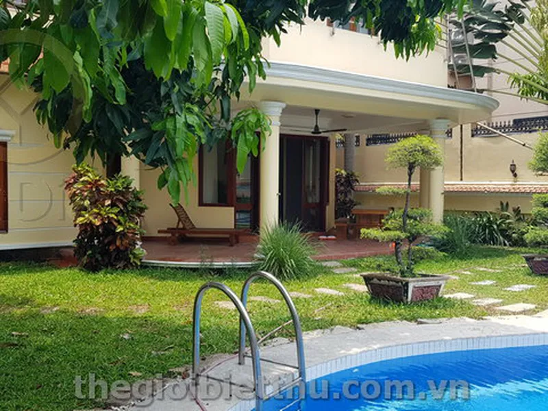 Cho thuê biệt thự Thảo Điền khu 215 Nguyễn Văn Hưởng