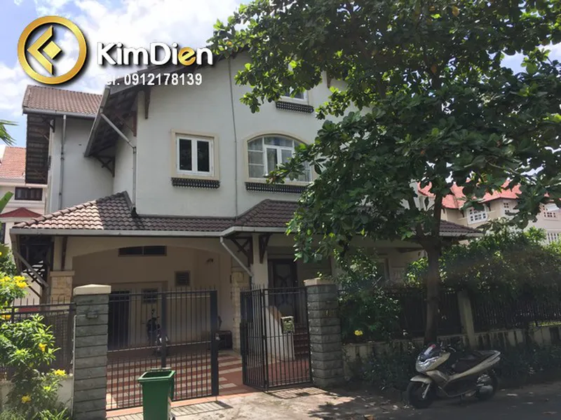 CHO THUÊ BIỆT THƯ TRONG KHU COMPOUND THẢO ĐIỀN QUẬN 2