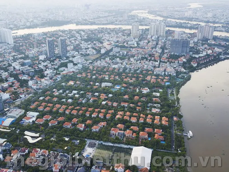 Chuyển nhượng dự án cao tầng xây Khách sạn Văn Phòng đường Song Hành Thảo Điền