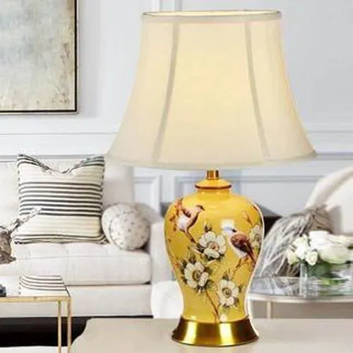 ĐÈN BÀN GỐM NHẬP KHẨU