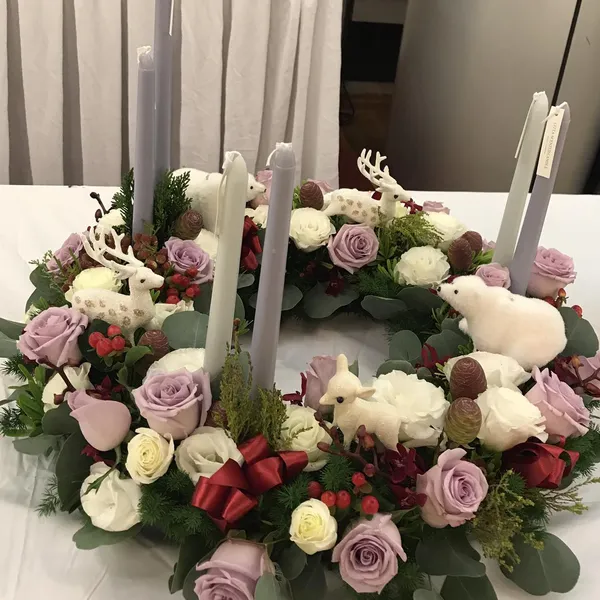 Hoa bàn tiệc giáng sinh