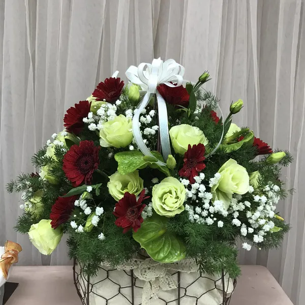 Giỏ hoa nhỏ xinh