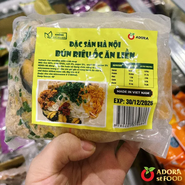 Instant Crab & Snail Noodle Soup