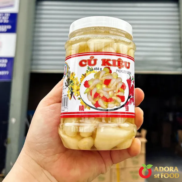 Sweet & Sour Pickled Scallions