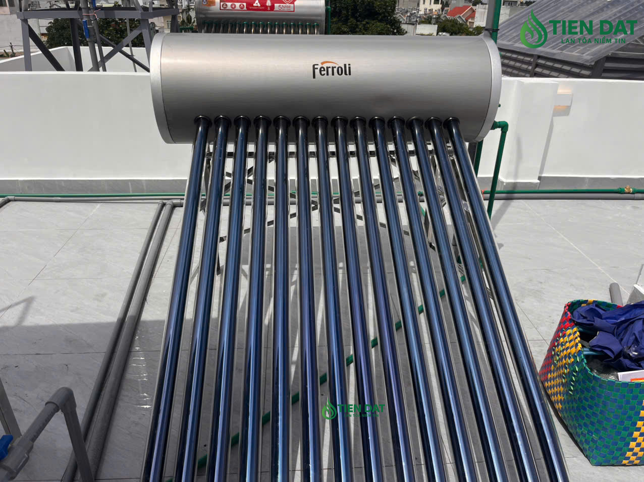 lắp máy nước nóng năng lượng mặt trời lắp máy nước nóng năng lượng mặt trời