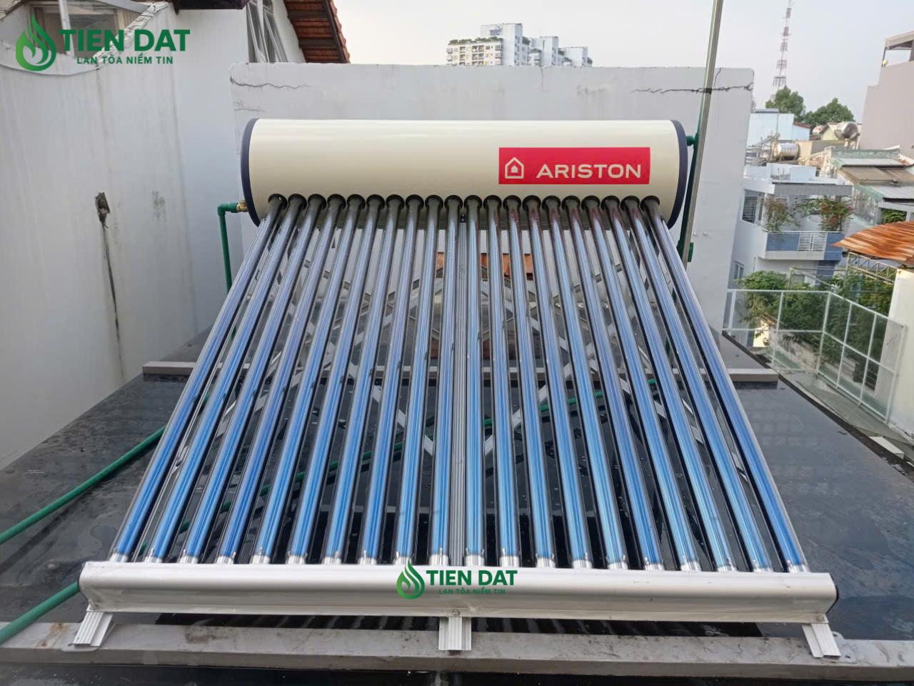 máy năng lượng mặt trời ariston máy năng lượng mặt trời ariston