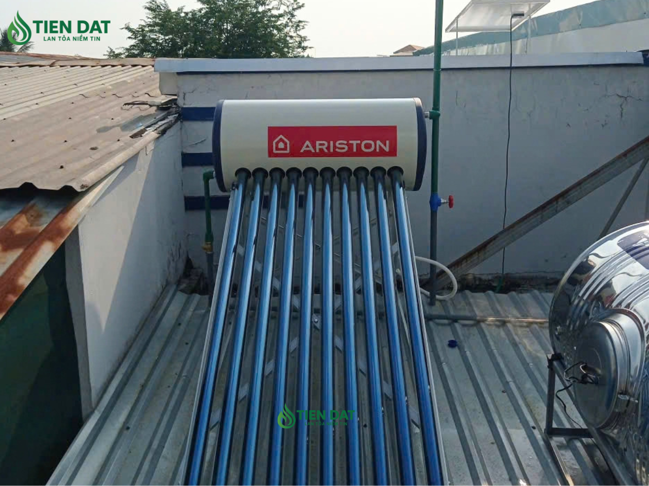 máy năng lượng mặt trời ariston máy năng lượng mặt trời ariston