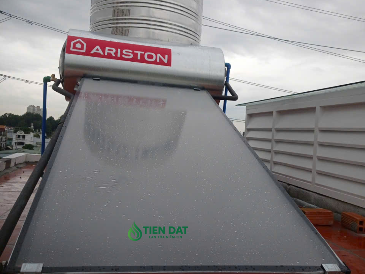 máy ariston tấm phẳng máy ariston tấm phẳng