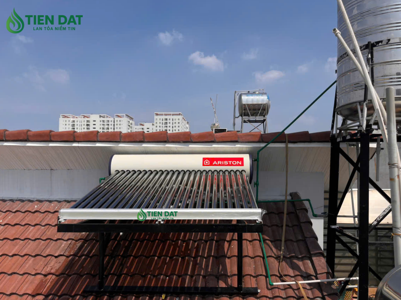 máy nước nóng ariston 240l máy nước nóng ariston 240l