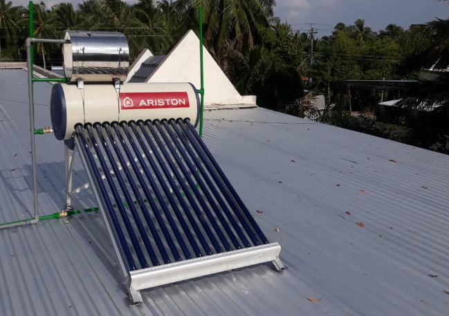 máy nước nóng năng lượng mặt trời ariston 200l máy nước nóng năng lượng mặt trời ariston 200l