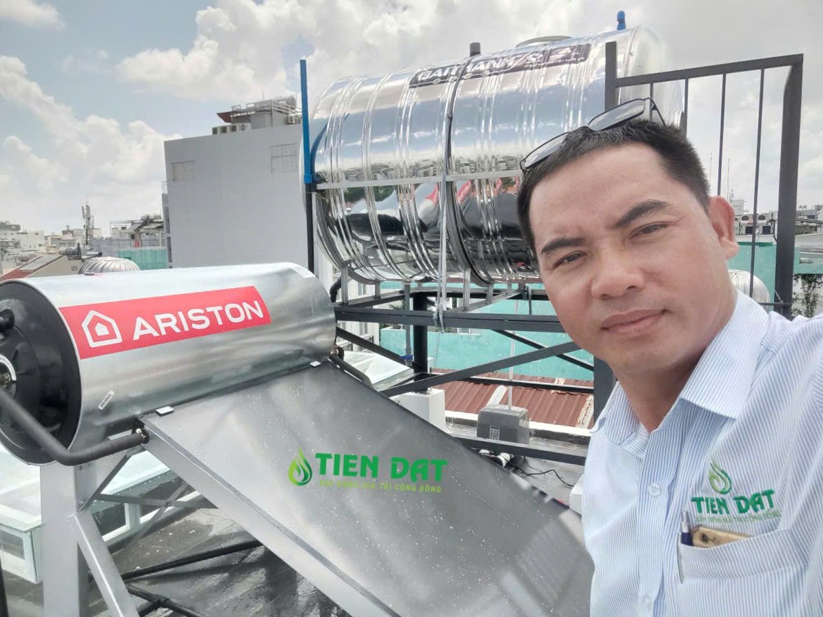 Cách bảo trì và vệ sinh máy nước nóng năng lượng mặt trời tấm phẳng Ariston hiệu quả Cách bảo trì và vệ sinh máy nước nóng năng lượng mặt trời tấm phẳng Ariston hiệu quả