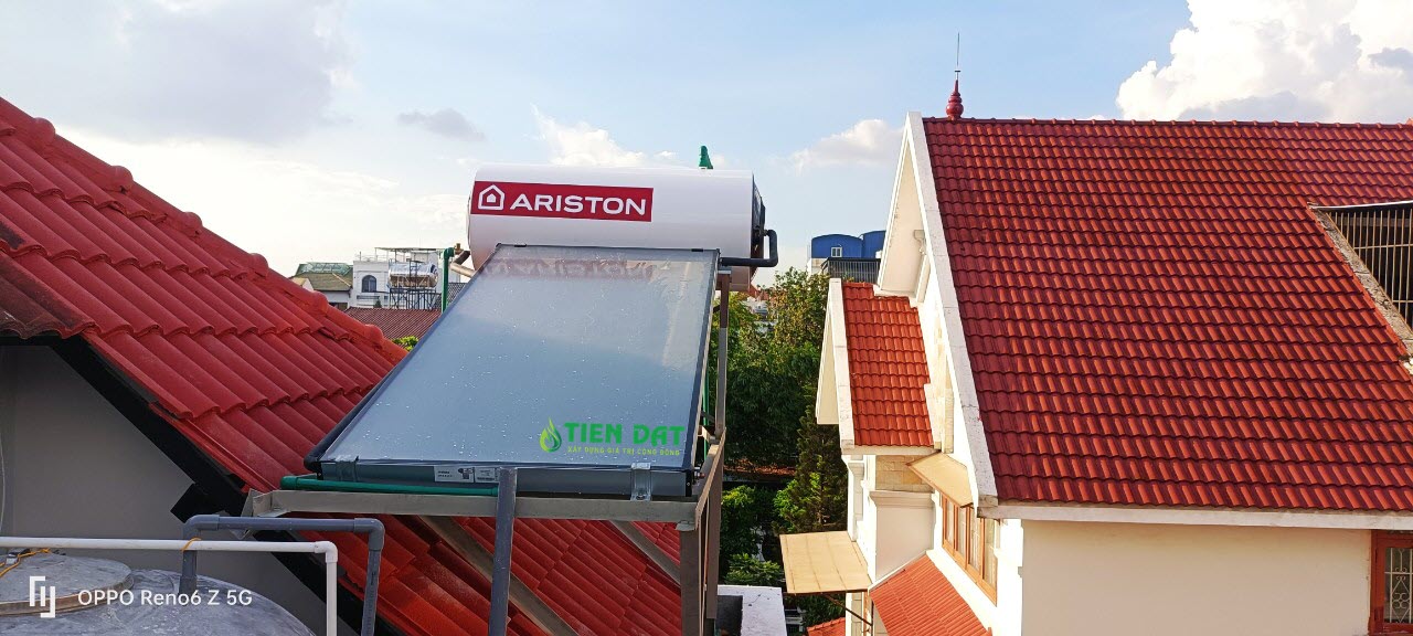 máy nước nóng năng lượng mặt trời tấm phẳng máy nước nóng năng lượng mặt trời tấm phẳng