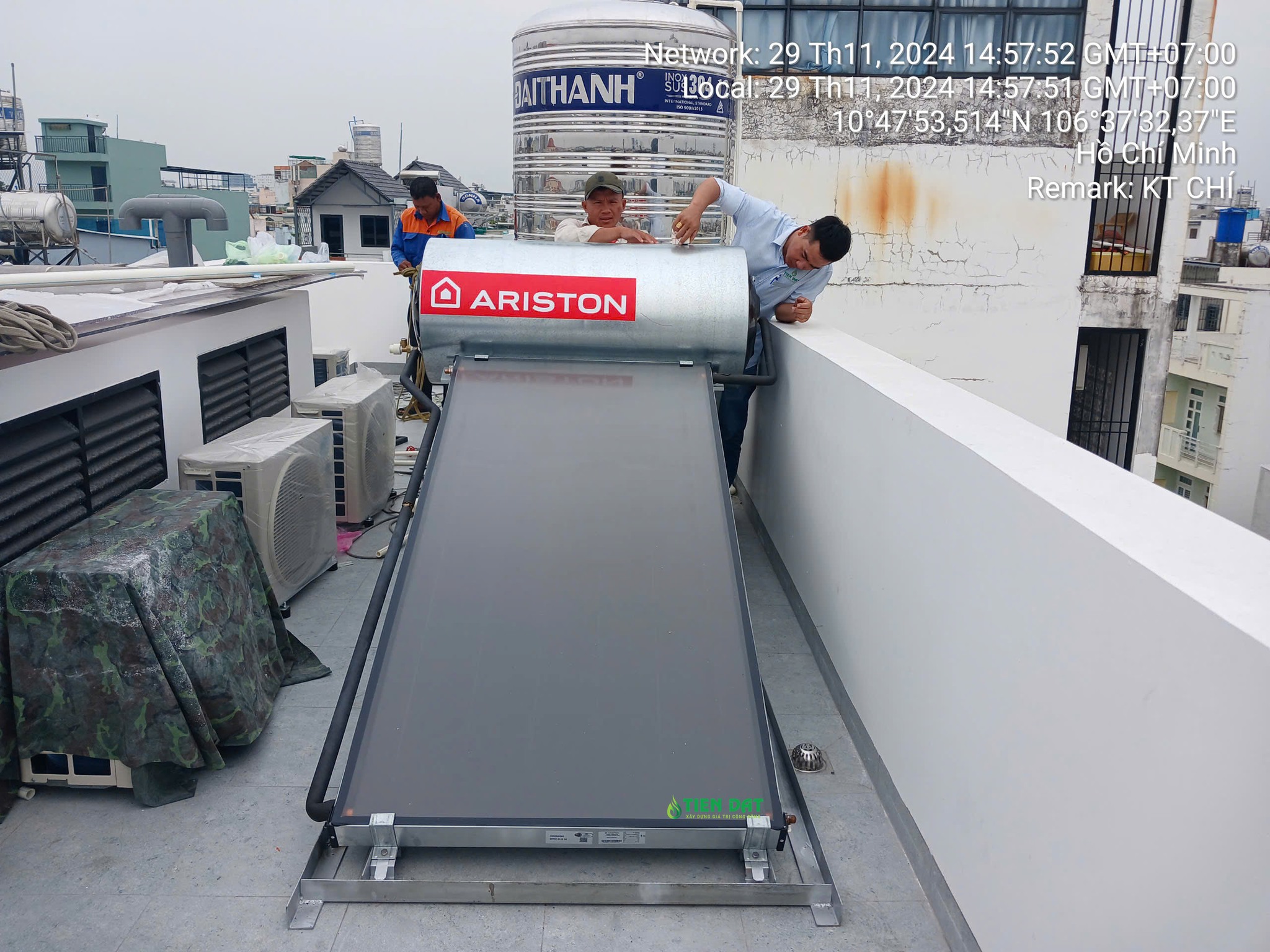 máy nước nóng năng lượng mặt trời tấm phẳng máy nước nóng năng lượng mặt trời tấm phẳng