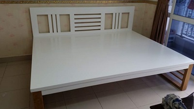 giường gỗ gấp thành ghế màu trắng giường gỗ gấp thành ghế màu trắng