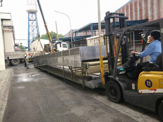 Chuyên cho thuê xe nâng hàng tại Long An Chuyên cho thuê xe nâng hàng tại Long An