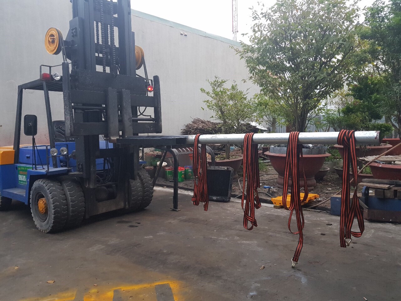 Công ty cho thuê xe nâng giá ưu đãi tại Bình Dương Công ty cho thuê xe nâng giá ưu đãi tại Bình Dương