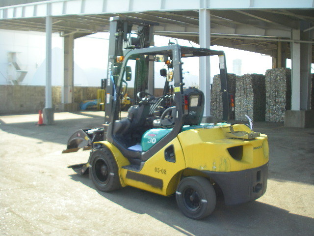 thuê xe nâng hàng Đồng Nai