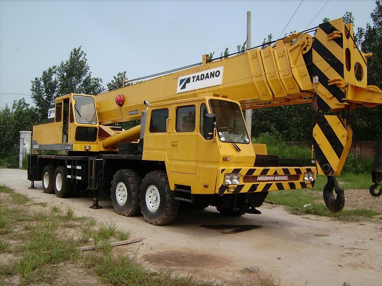 Dịch vụ cho thuê xe cẩu kato giá tốt tại khu vực Long An Dịch vụ cho thuê xe cẩu kato giá tốt tại khu vực Long An