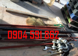 XE NÂNG 2.5 TẤN 	   XE NÂNG 4 TẤN     XE NÂNG 5 TẤN 	   XE NÂNG 7 TẤN     XE NÂNG 10TẤN 	   XE NÂNG 15TẤN     XE NÂNG 20TẤN 	   XE NÂNG ĐIỆN 2.5 TẤN    XE NÂNG ĐIỆN 3 TẤN 	   XE NÂNG TAY 2.5 TẤN    XE NÂNG TAY 3.5 TẤN 	   	RÙA & ĐỘI     DỤNG CỤ XÍCH, XÀ BENG…. 	   CON ĐỘI    DỤNG CỤ KHÁC 	   	DỤNG CỤ    BA LĂNGKÉO TA	   RÙA MỦ