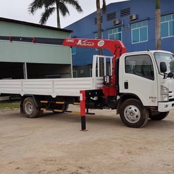 Cho thuê xe cẩu Khu công nghiệp Kim Huy Bình Dương 