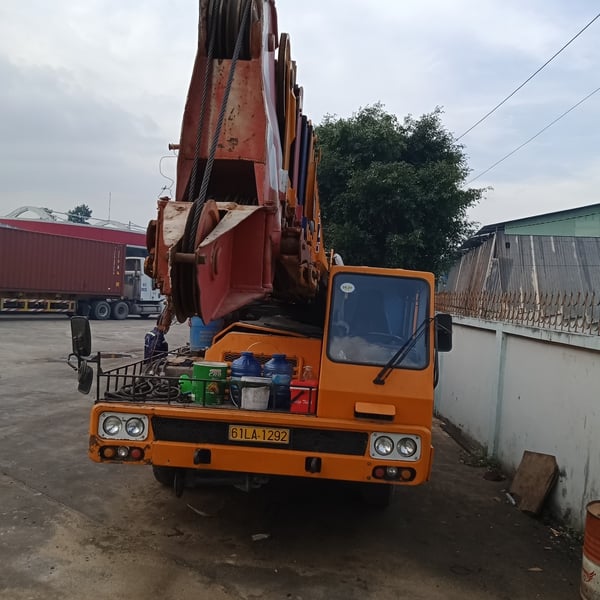 Dịch Vụ Cho Thuê Xe Cẩu TPHCM Giá Rẻ - Uy Tín - Gọi Là Có Mặt