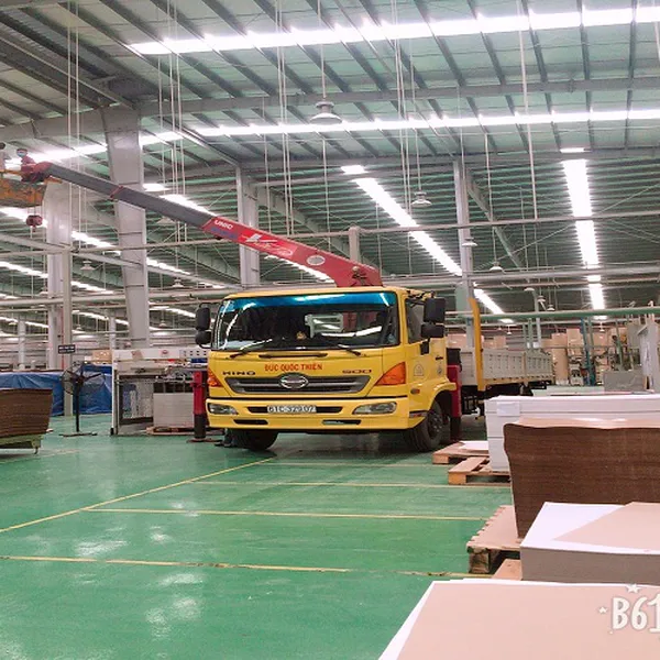 Cho thuê xe cẩu nâng người Đồng Nai