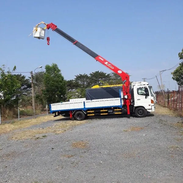 Cho thuê xe cẩu tự hành 5 tấn Bến Cát Bình Dương