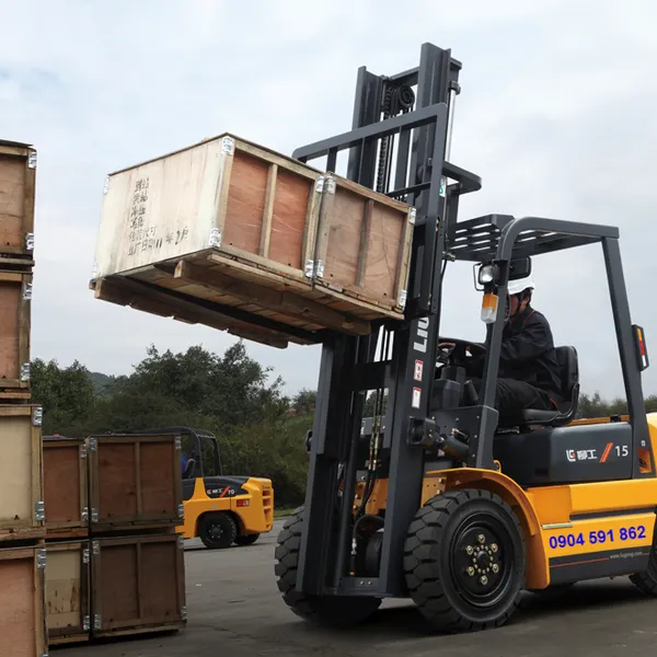 Cho thuê xe nâng Bình Phước chuyên nghiệp