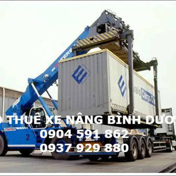 Cho thuê xe nâng thiết bị hàng hóa Bình Dương