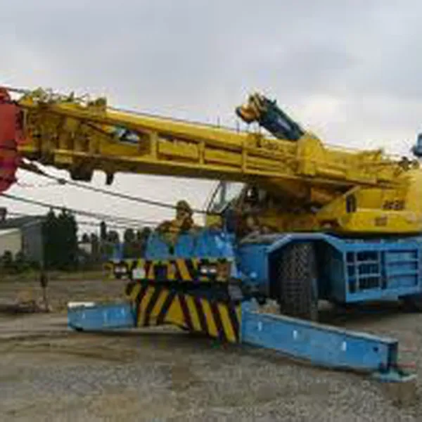 cho thuê Xe cẩu chuyên dùng, tự hành ở Trảng Bom Đồng Nai giá rẻ