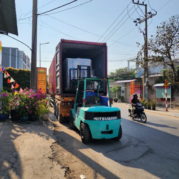 Bảng giá cho thuê xe nâng Thủ Dầu Một Đức Quốc Thiện
