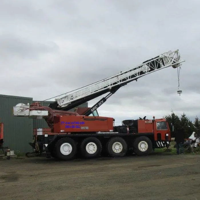 Thuê xe cẩu kato, cẩu thùng Bình Dương