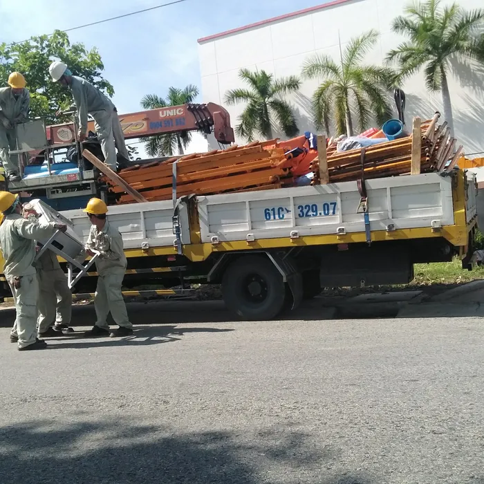 Dịch vụ cho thuê xe cẩu tại khu công nghiệp Bàu Bàng Bình Dương