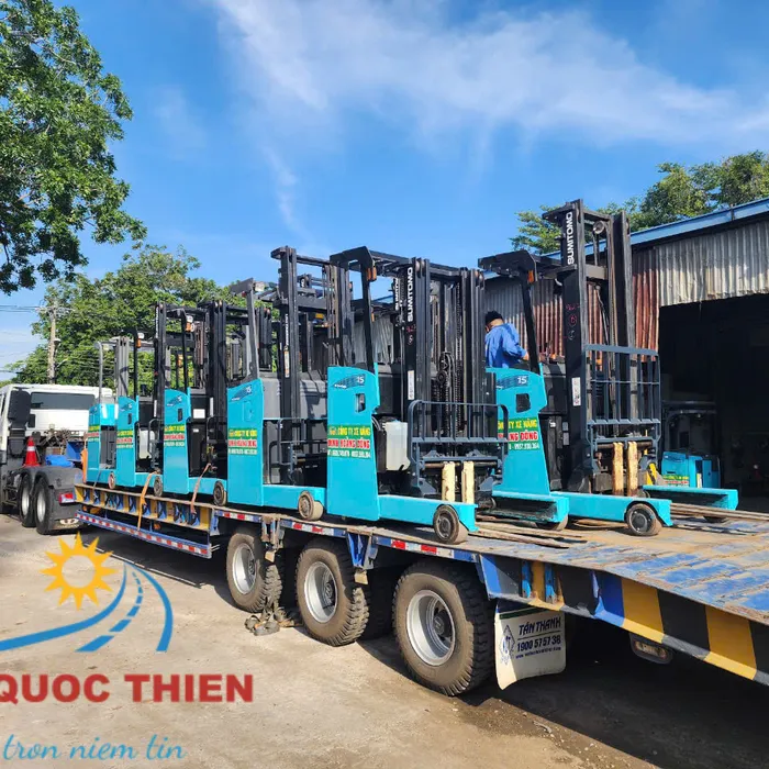 Cho thuê xe nâng điện đứng lái ở Bình Phước