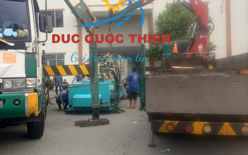 Cho thuê xe cẩu khu công nghiệp Đồng An 