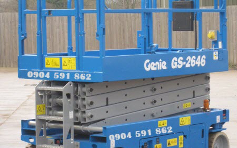 QUY ĐỊNH AN TOÀN BẮT BUỘC VỚI XE CẨU NGƯỜI, XE NÂNG NGƯỜI LÀM VIỆC TRÊN CAO