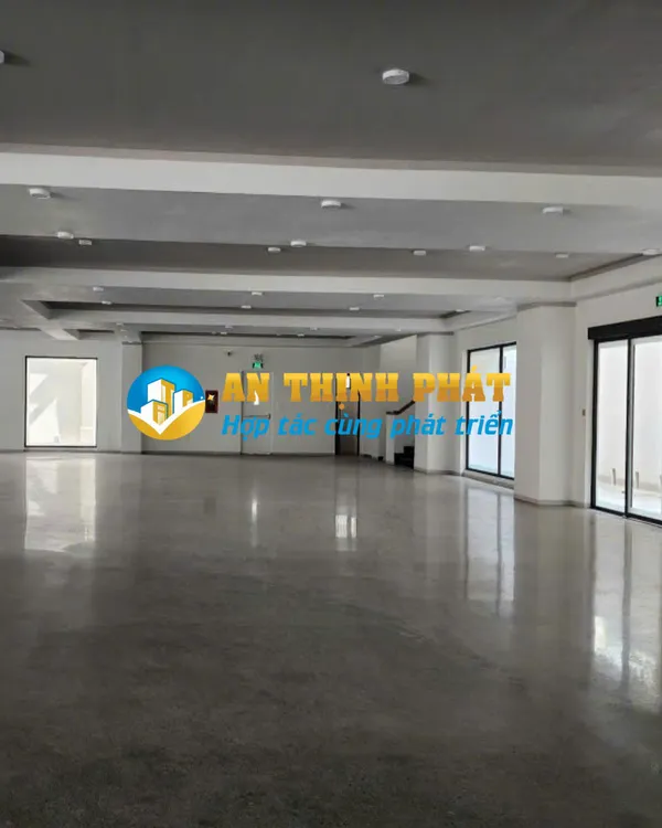  CHO THUÊ TÒA NHÀ VĂN PHÒNG 215B10 NGUYỄN VĂN HƯỞNG PHƯỜNG THẢO ĐIỀN