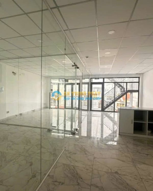 CHO THUÊ TÒA NHÀ VĂN PHÒNG GẦN GA METRO AN PHÚ, 1000m2