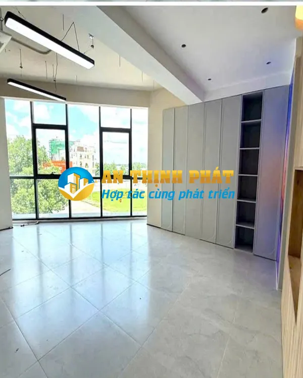 CHO THUÊ TÒA NHÀ VĂN PHÒNG GÓC ĐƯỜNG BÁT NÀN VIEW SÔNG SÀI GÒN