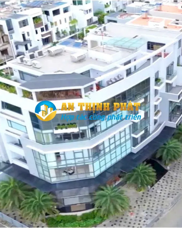 CHO THUÊ TÒA NHÀ VĂN PHÒNG GÓC ĐƯỜNG BÁT NÀN VIEW SÔNG SÀI GÒN
