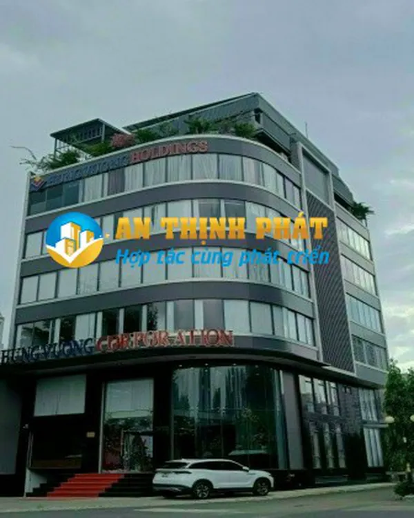 BÁN TÒA NHÀ VĂN PHÒNG MẶT TIỀN ĐƯỜNG TRƯƠNG VĂN BANG 1800M2