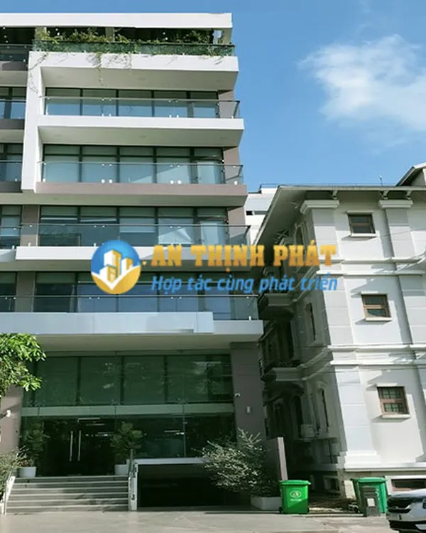 CHO THUÊ TÒA NHÀ VĂN PHÒNG ĐƯỜNG TẠ HIỆN GẦN UBNN TP THỦ ĐỨC