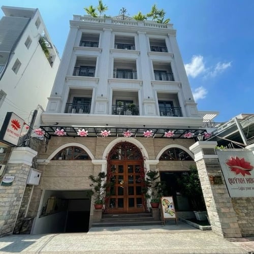 Bán Tòa Nhà 449/23 Sư Vạn Hạnh, Phường 12, Quận 10 Hẻm Vip