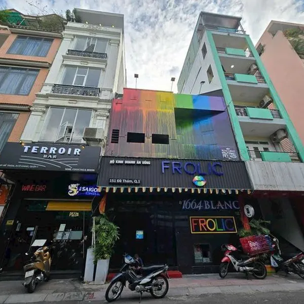 Bán Nhà Mặt Tiền 151 Đề Thám, P. Cô Giang, Quận 1