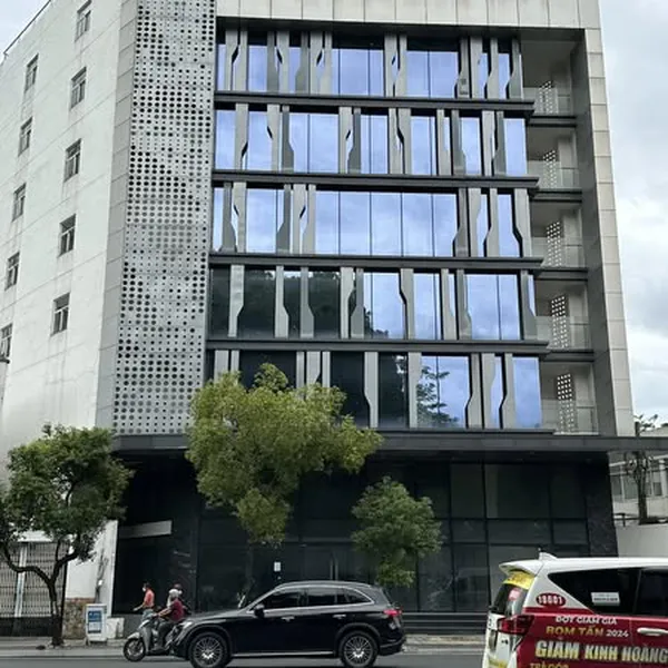 Bán tòa nhà 138A Nguyễn Văn Trỗi Phường 8, Quận Phú Nhuận