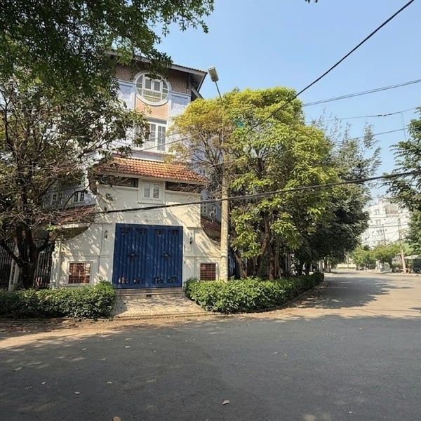 Bán Biệt Thự 204B7/2 Nguyễn Văn Hưởng, Phường Thảo Điền, Quận 2